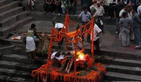 ȫ����׃�B��10���ط�����^������ȥ��